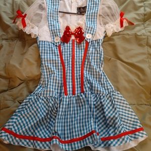 Dorothy halloween costume